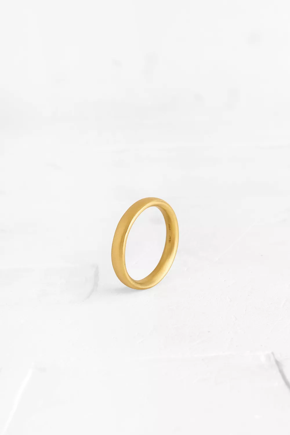 It is perfect as a wedding ring, but also suitable for unlimited styling combinations. Add a colo...